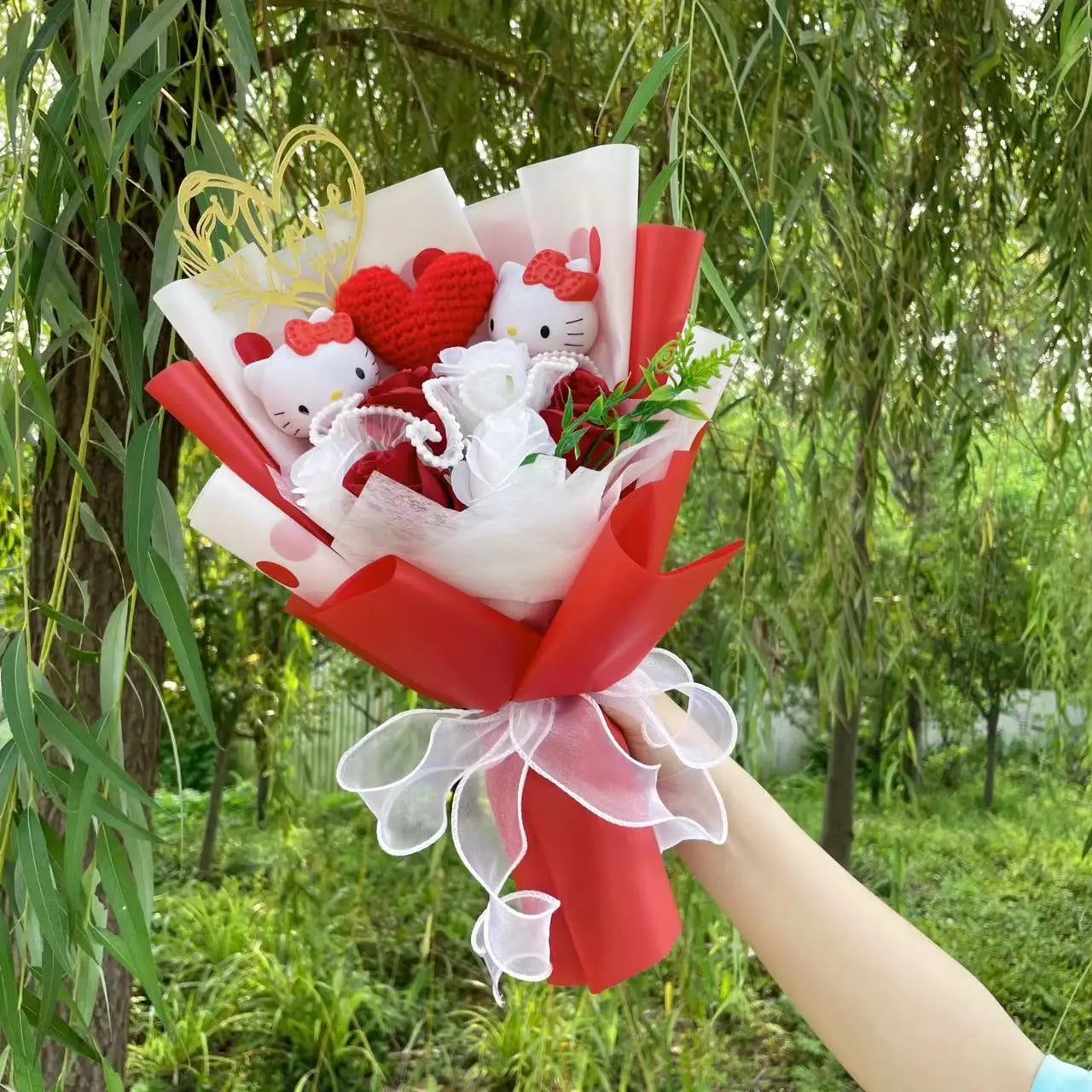 Hello Kitty Flower Bouquet Gift