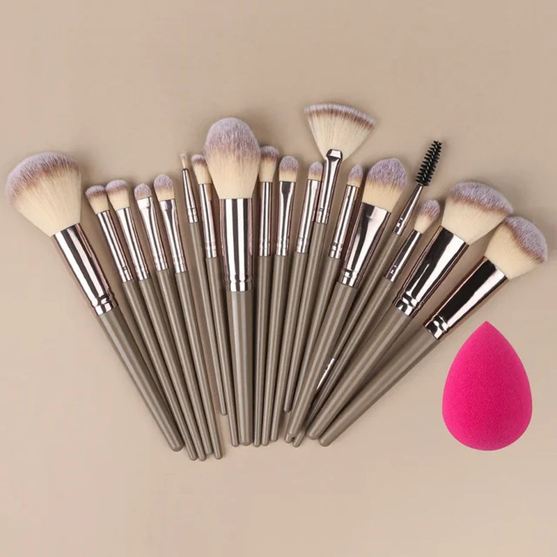 1/20Pcs Makeup Brush Set Professional Super Soft Detail Blush Highlighter Foundation Concealer Eyeshadow Brush Women Beauty Tool